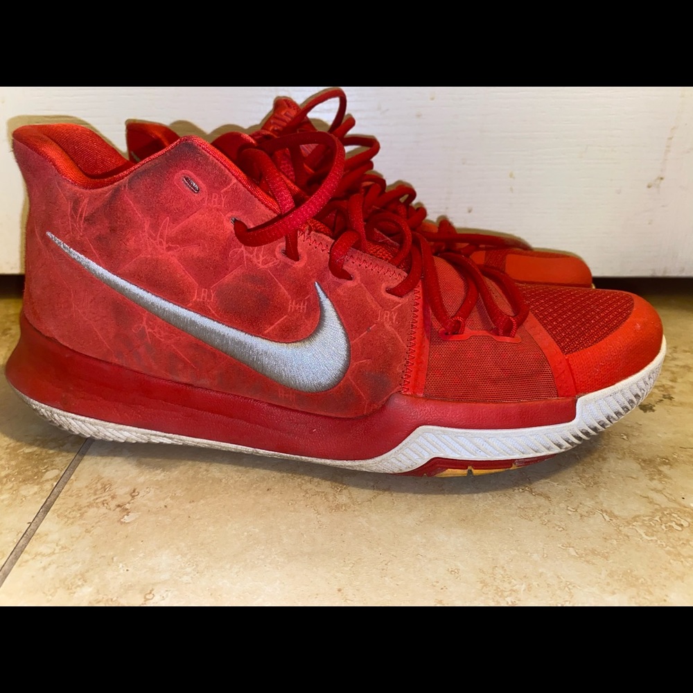 Nike Kyrie Irving’s